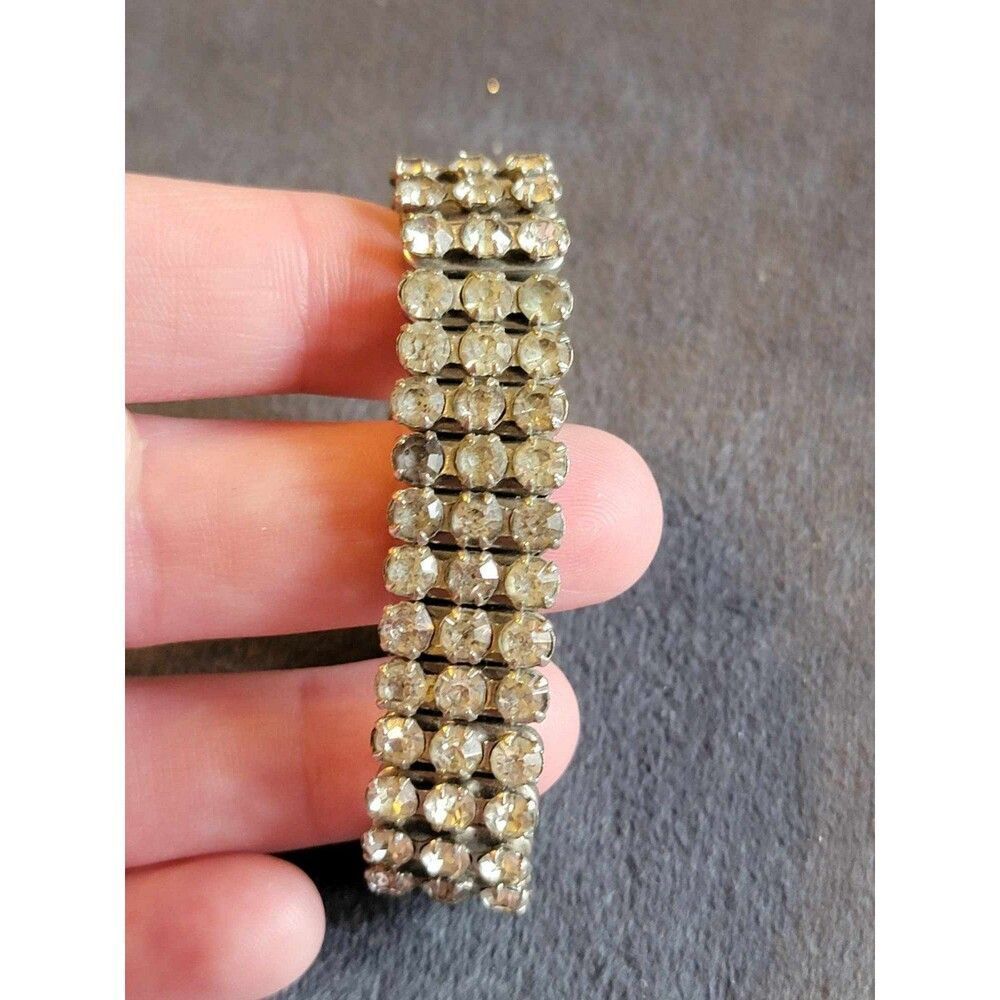 Vintage Prong Set Clear Round Rhinestone Stretch Bracelet / Made In Japan